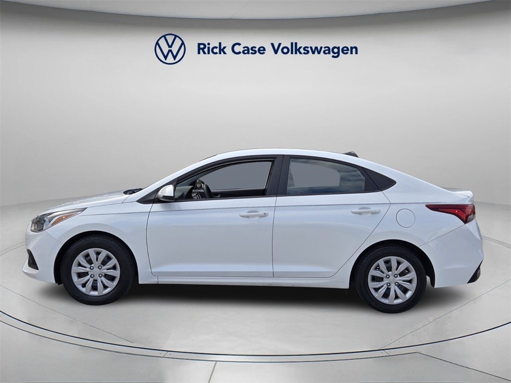 Used 2021 Hyundai Accent SE Sedan