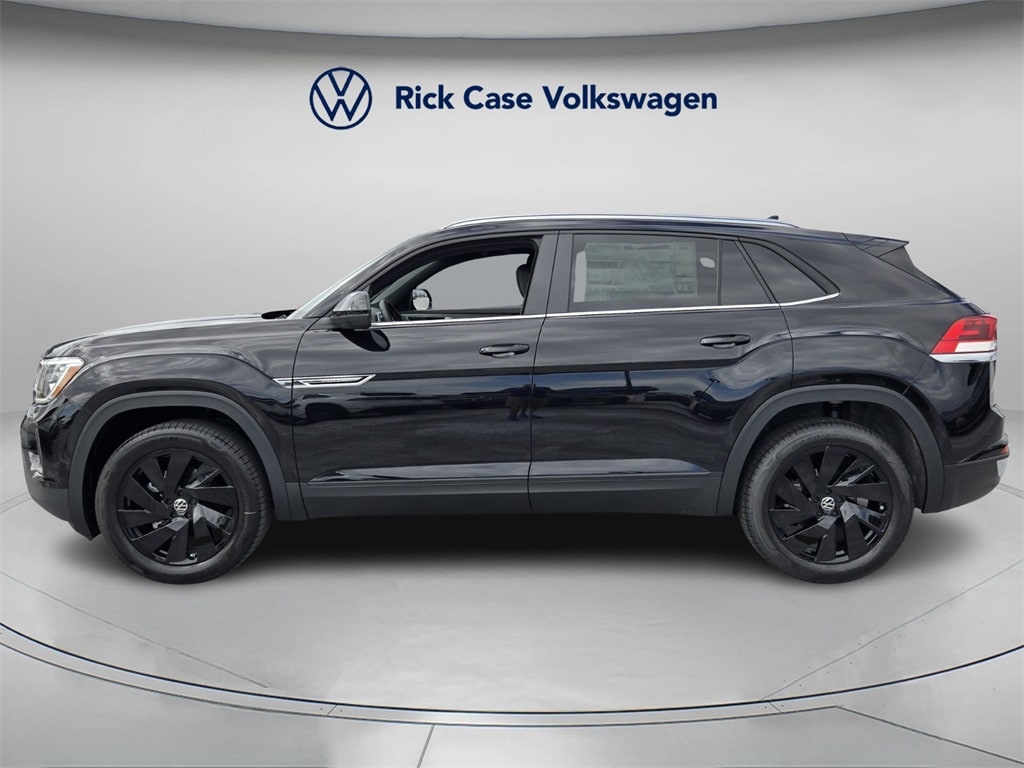 New 2026 Volkswagen Atlas Cross Sport 2.0T SE w/Technology SUV