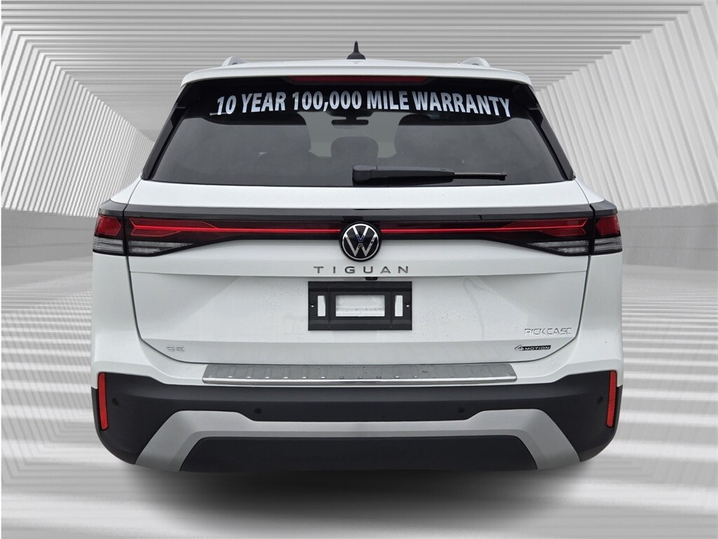 2025 Volkswagen Tiguan SE photo 3