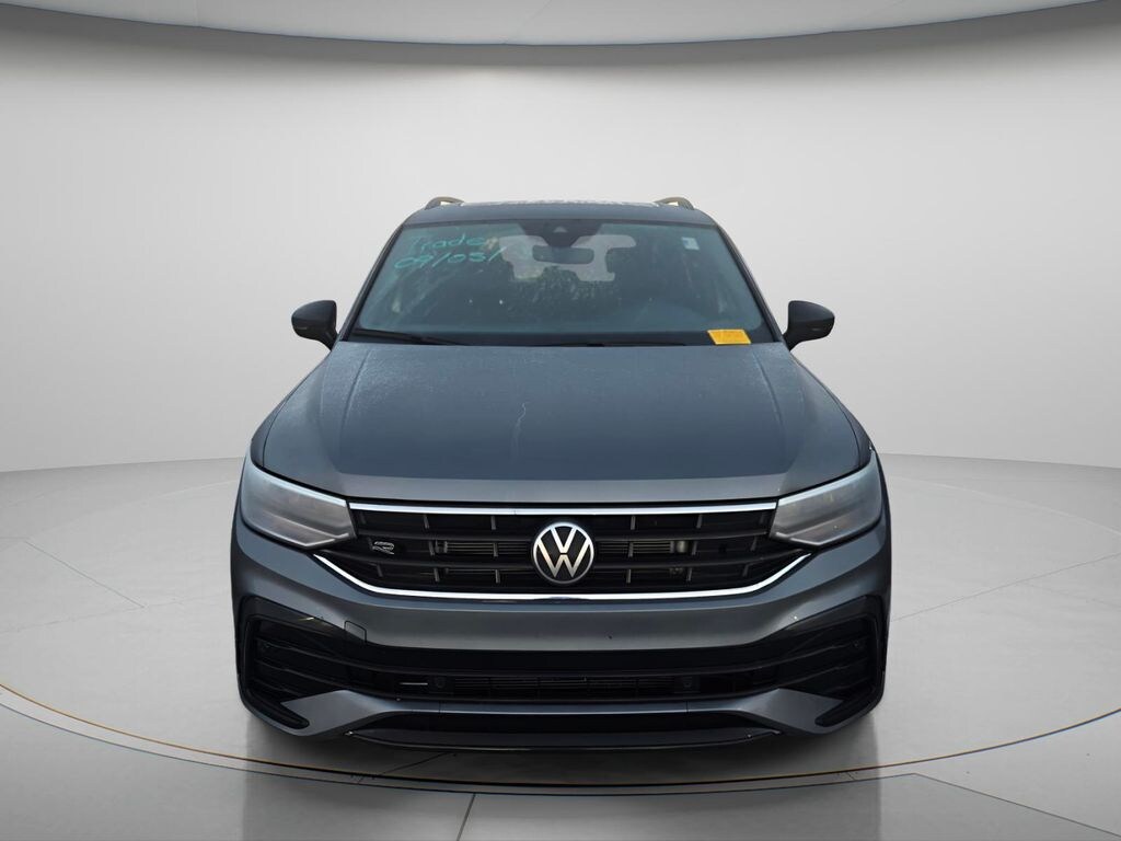 Used 2024 Volkswagen Tiguan 2.0T SE R-Line Black SUV