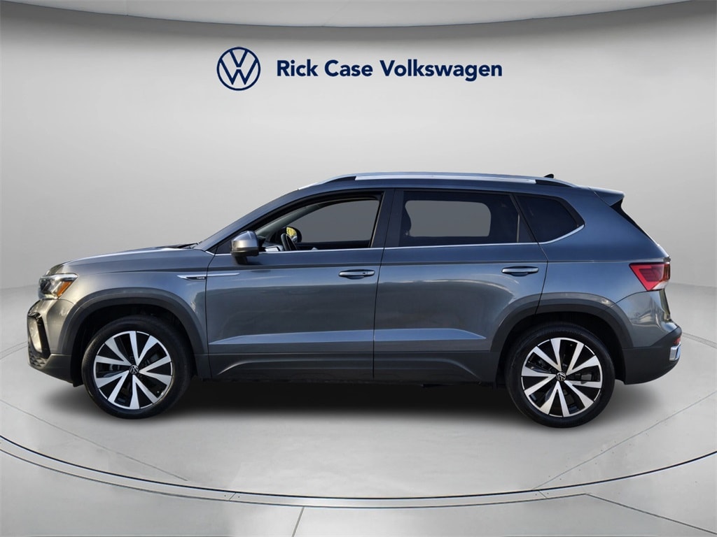 Certified 2022 Volkswagen Taos 1.5T SE SUV