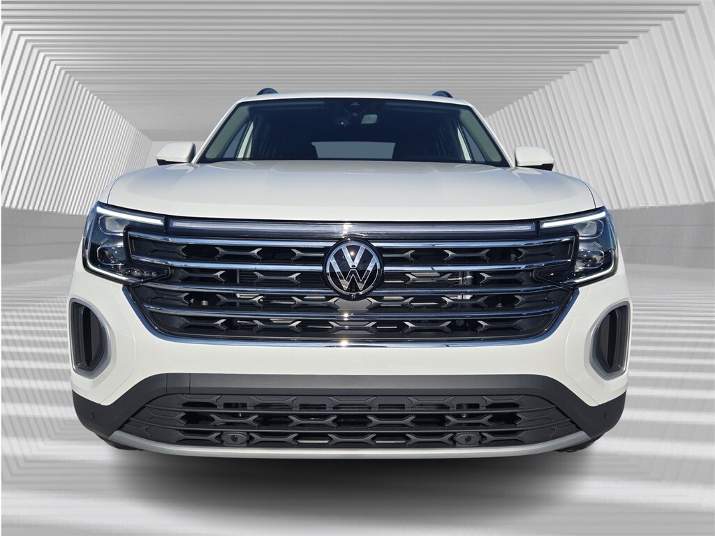 2026 Volkswagen Atlas SE Technology photo 2