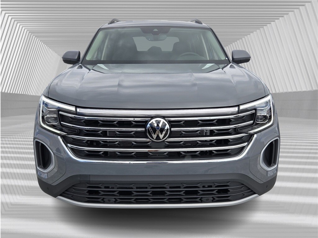 2026 Volkswagen Atlas SE Technology photo 2