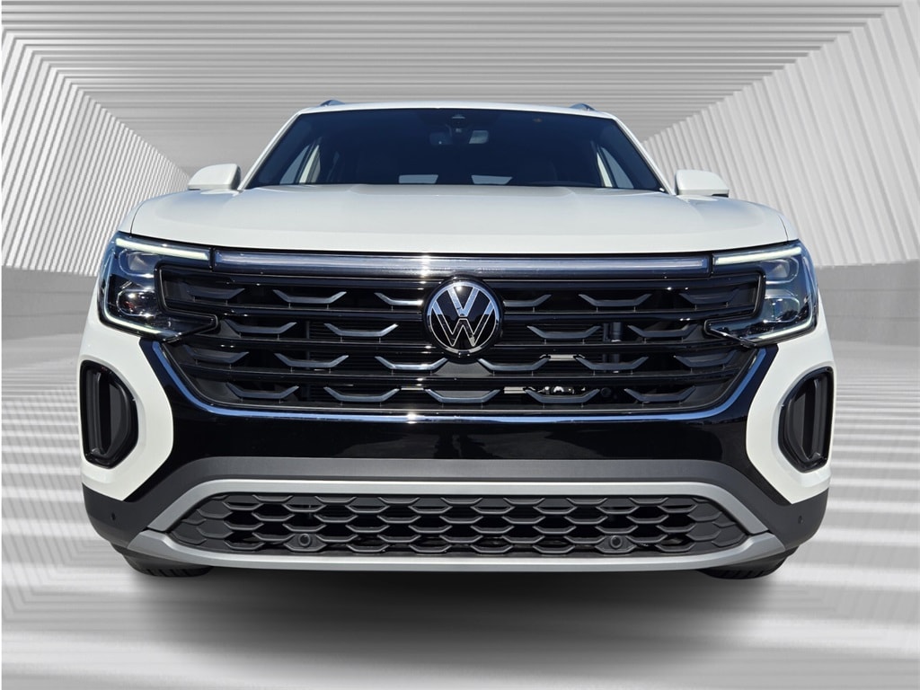 New 2026 Volkswagen Atlas Cross Sport 2.0T SE w/Technology SUV