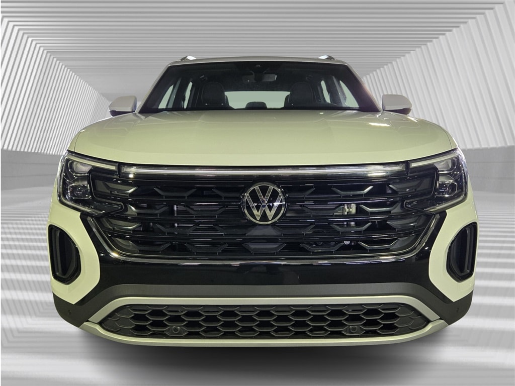 2026 Volkswagen Atlas Cross Sport SE Technology photo 3