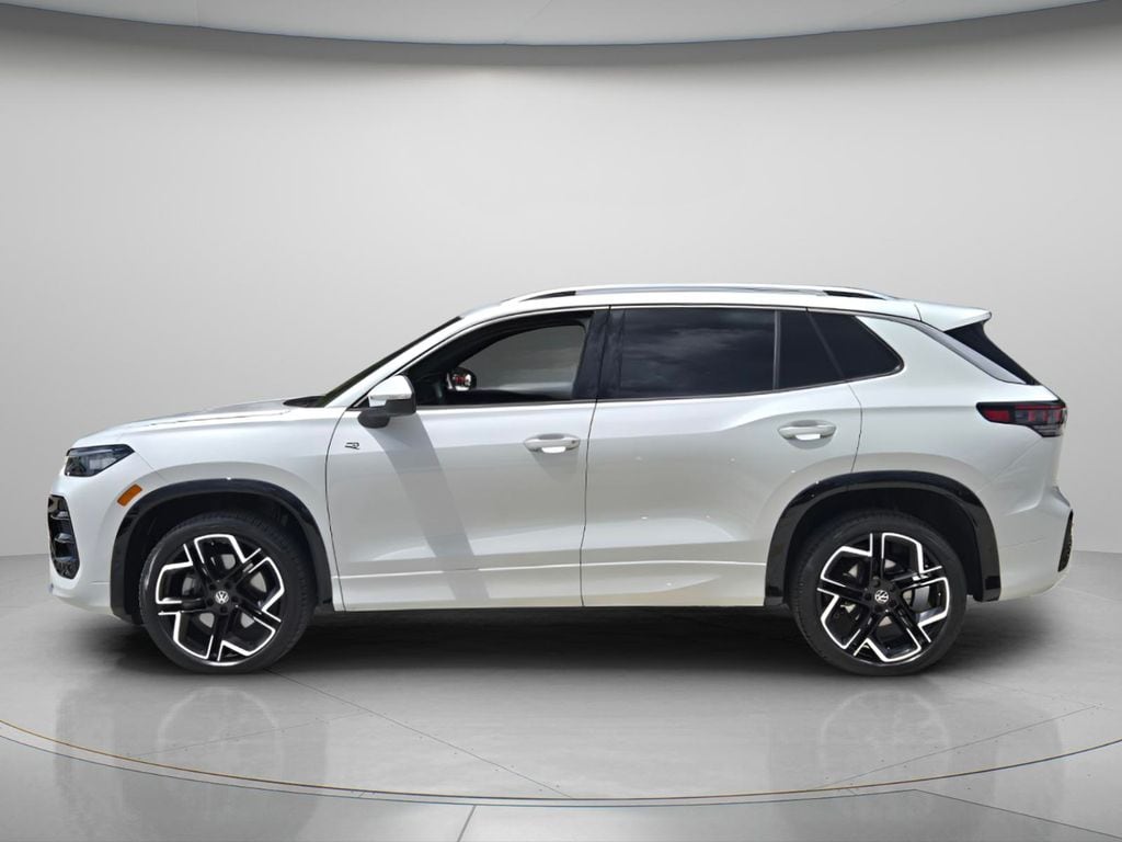 Certified 2025 Volkswagen Tiguan 2.0T SEL R-Line SUV