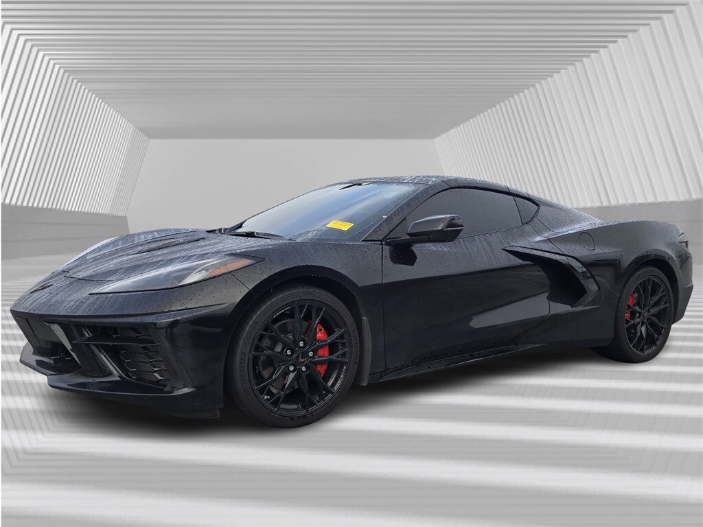 2024 Chevrolet Corvette Stingray 1LT photo 2