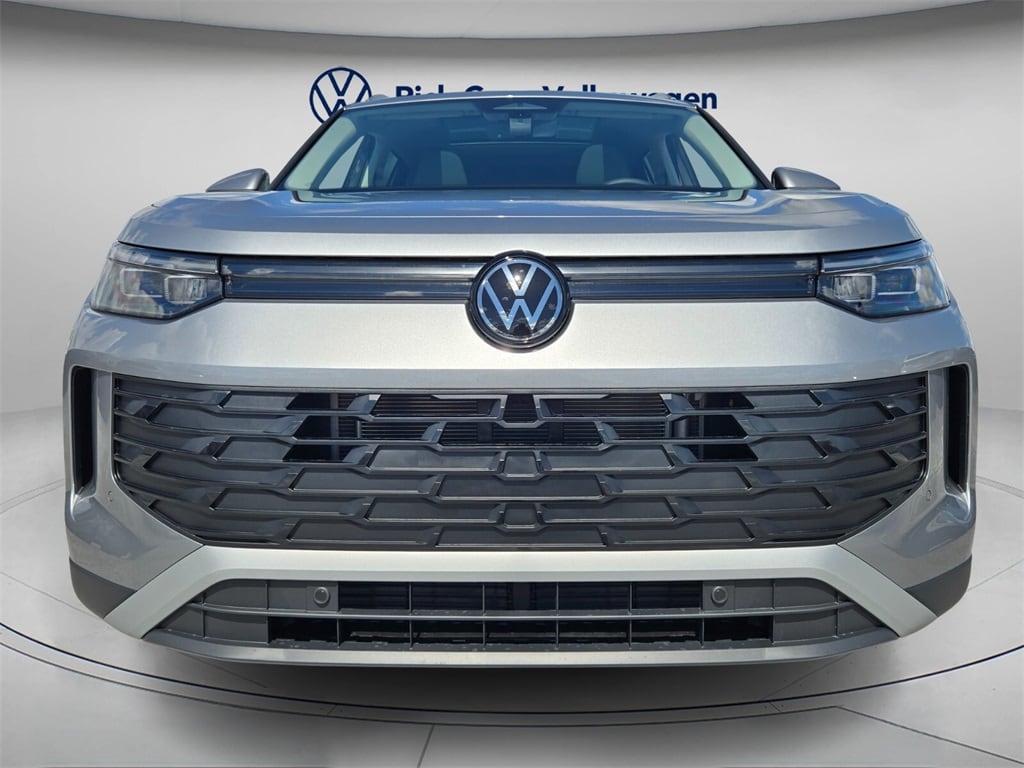 New 2026 Volkswagen Tiguan 2.0T SE SUV