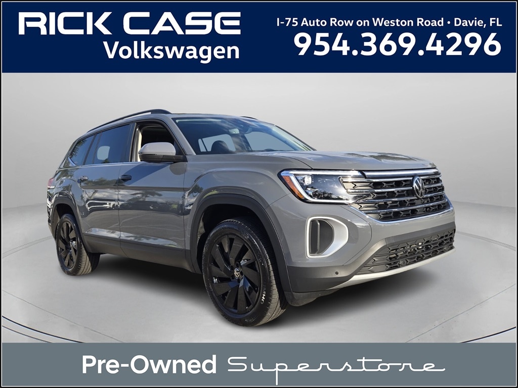 Used 2025 Volkswagen Atlas 2.0T SE w/Technology SUV