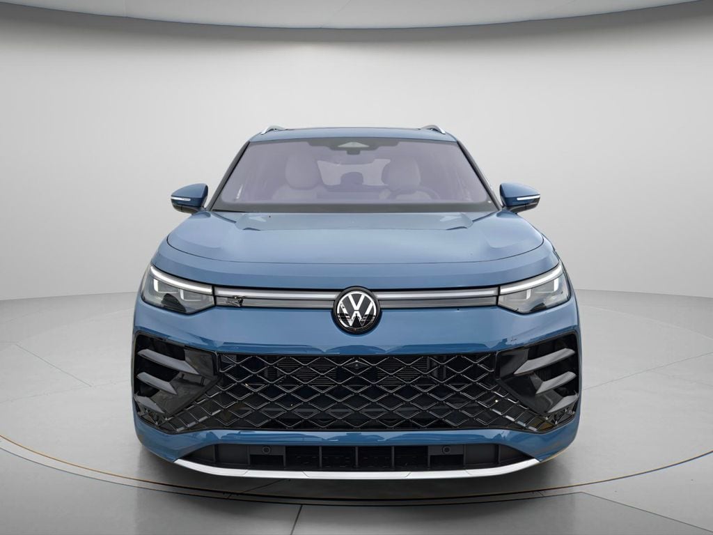 New 2026 Volkswagen Tiguan SEL R-Line Turbo SUV