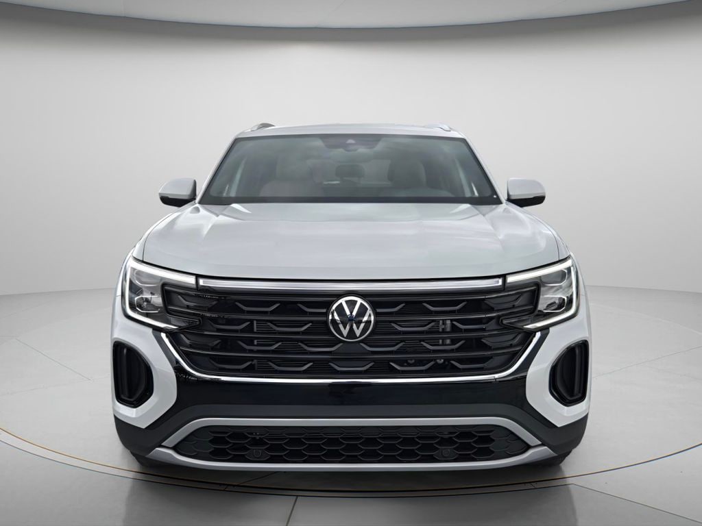 New 2026 Volkswagen Atlas Cross Sport 2.0T SE SUV