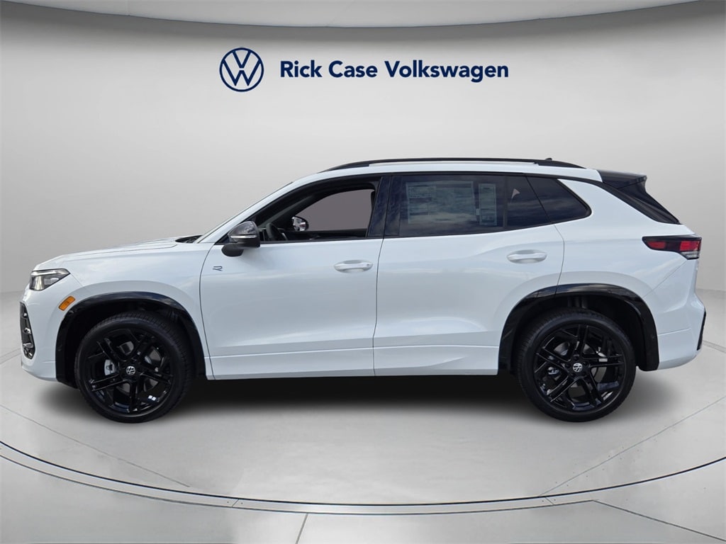 New 2026 Volkswagen Tiguan 2.0T SE R-Line Black SUV