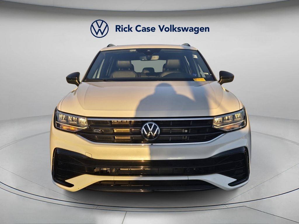 Certified 2024 Volkswagen Tiguan 2.0T SE R-Line Black SUV