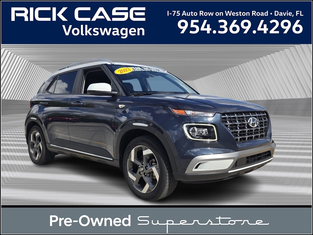 Used 2023 Hyundai Venue Limited SUV