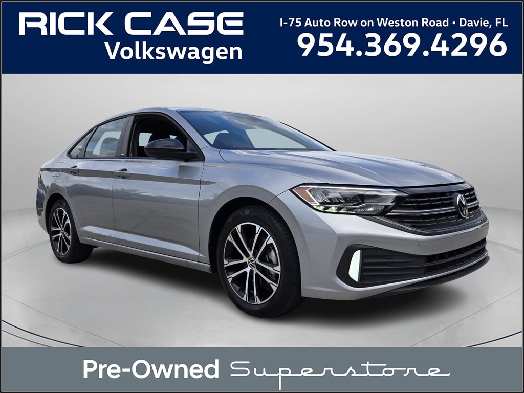 2023 Volkswagen Jetta Sport's photo