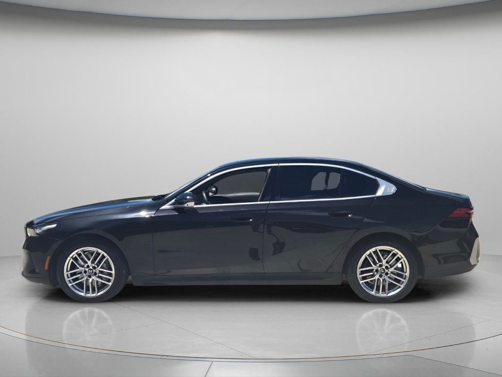 Used 2025 BMW 530i Sedan