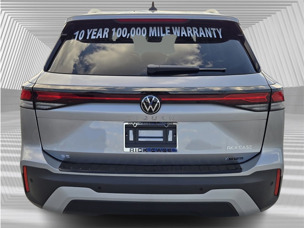 New 2025 Volkswagen Tiguan 2.0T SE SUV