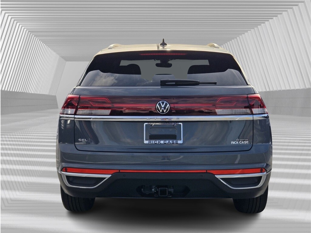 2026 Volkswagen Atlas Cross Sport SEL photo 3