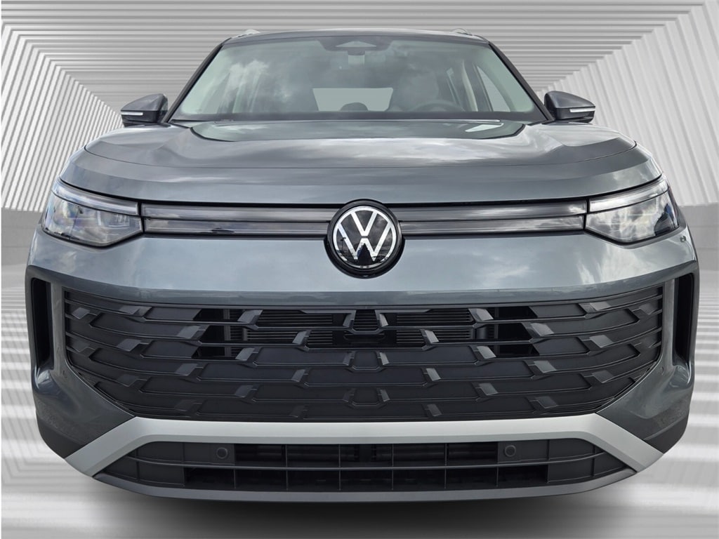 New 2026 Volkswagen Tiguan 2.0T SE SUV