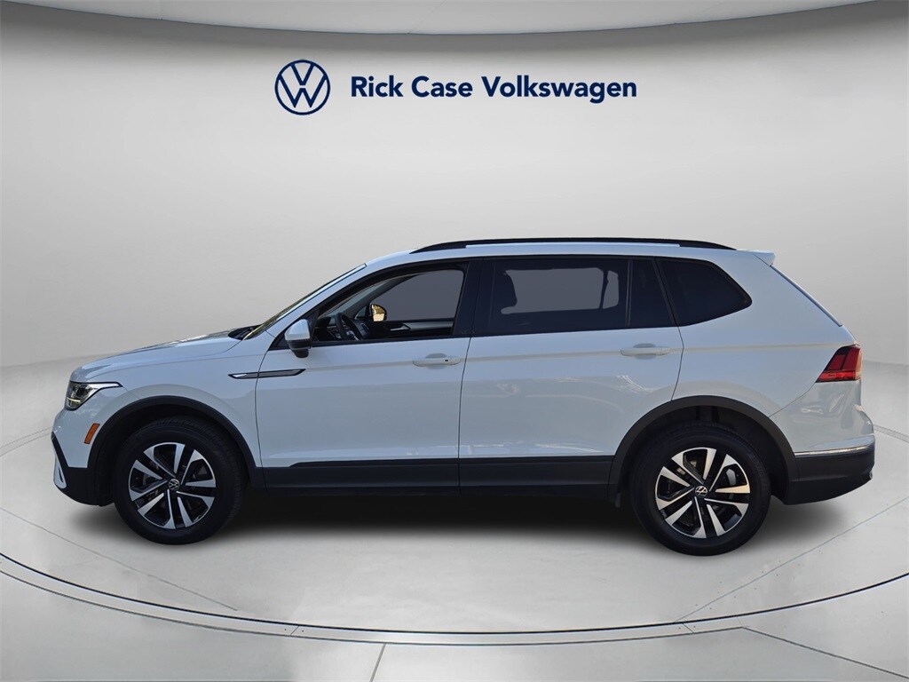 2022 Volkswagen Tiguan S photo 3