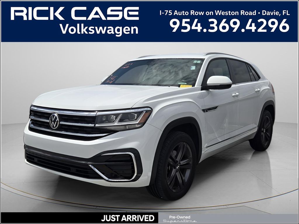 2021 Volkswagen Atlas Cross Sport 3.6L V6 SE w/Tech R-Line's photo