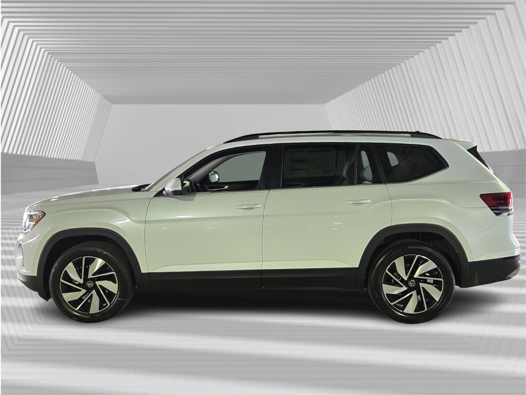 2026 Volkswagen Atlas SE Technology photo 2