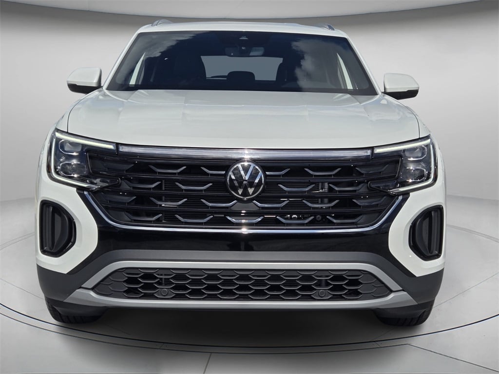 New 2026 Volkswagen Atlas Cross Sport 2.0T SE SUV