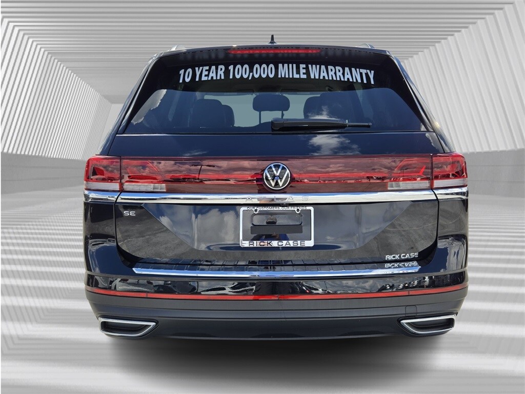2026 Volkswagen Atlas SE photo 4