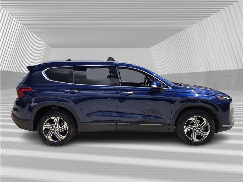 2023 Hyundai Santa Fe SEL photo 2