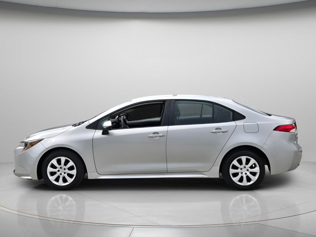 Used 2024 Toyota Corolla LE Sedan