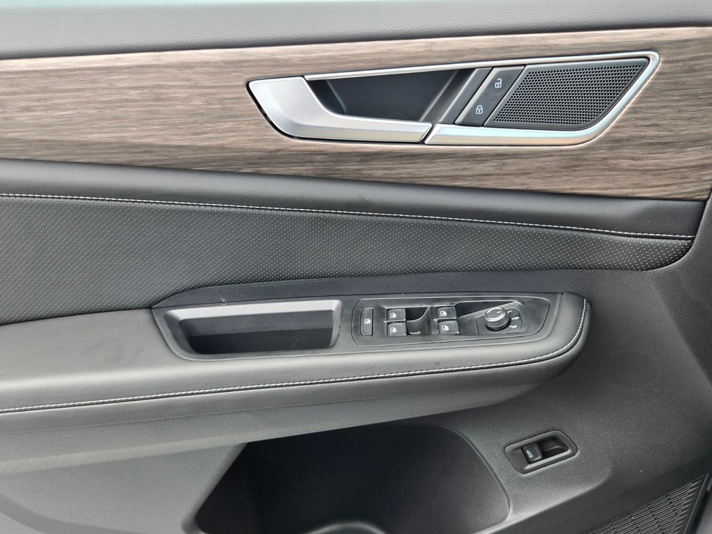 2026 Volkswagen Atlas SEL - Photo 14