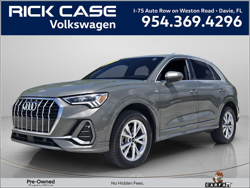 2023 Audi Q3 45 TFSI S Line Premium quattro's photo