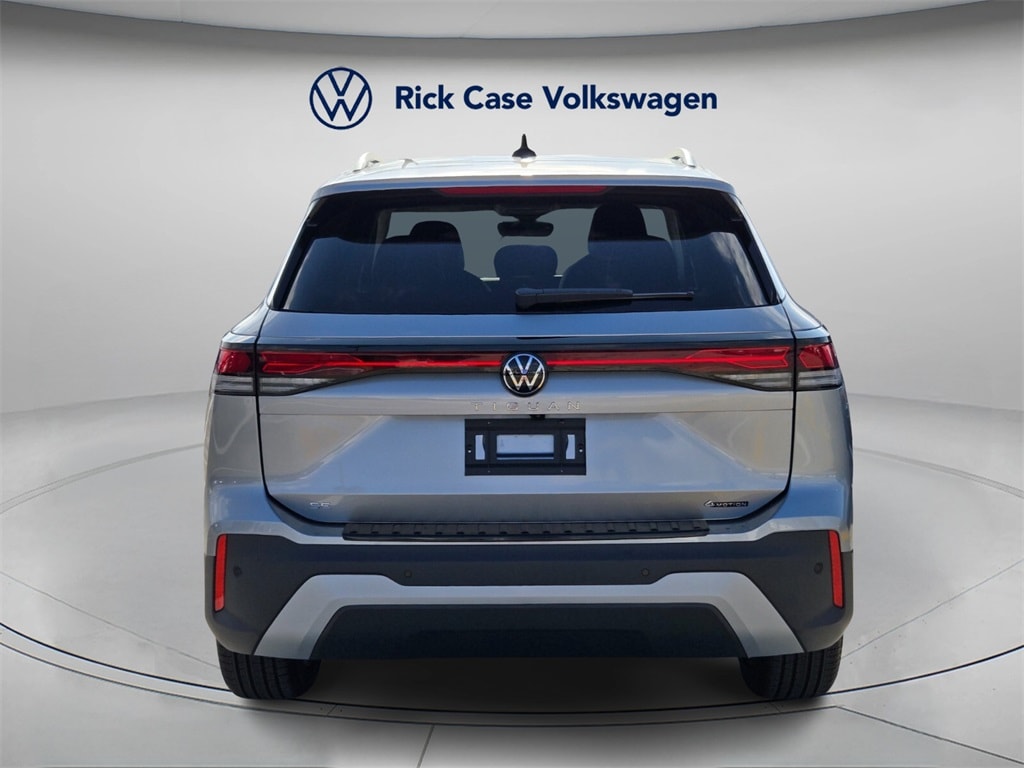 New 2026 Volkswagen Tiguan 2.0T SE SUV