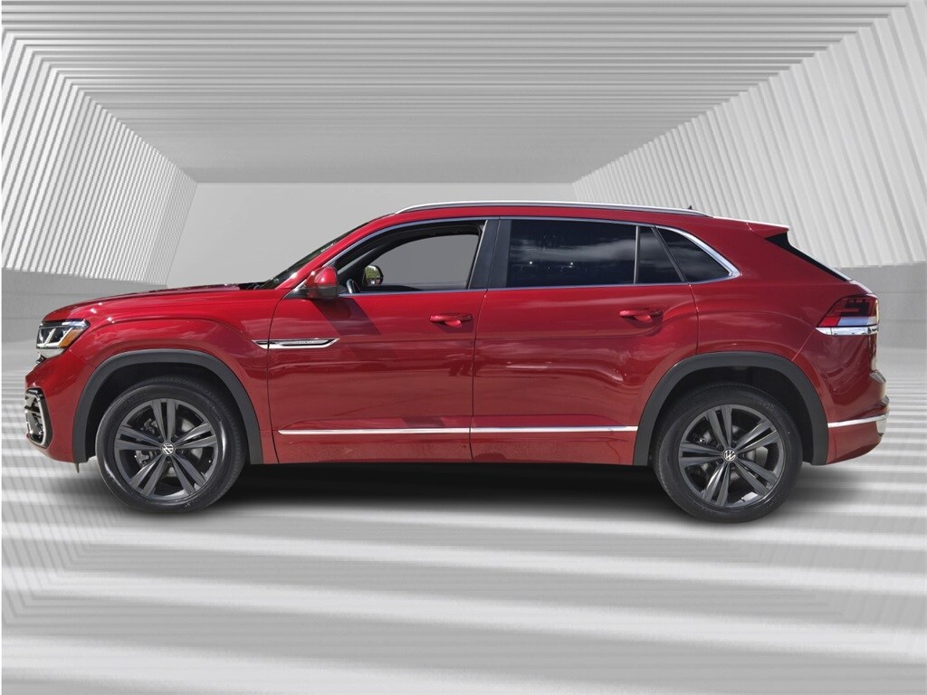 2022 Volkswagen Atlas Cross Sport V6 SEL R-Line photo 3