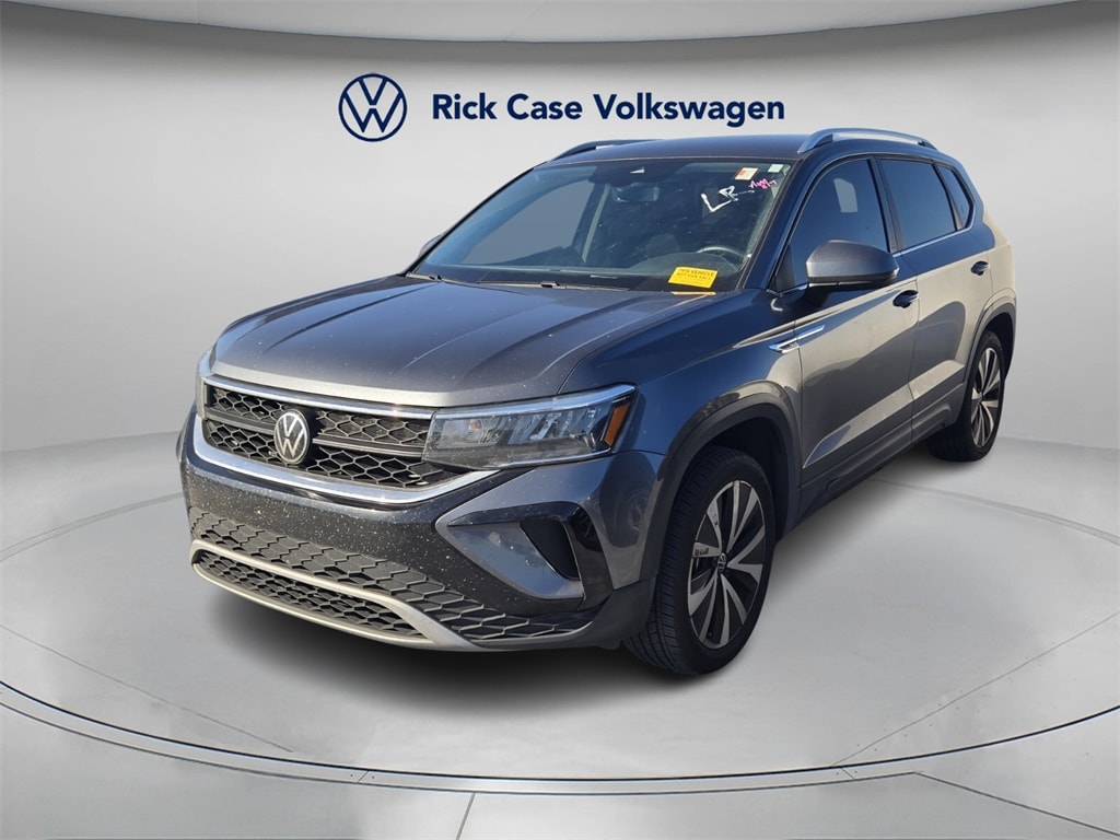Used 2023 Volkswagen Taos 1.5T SE SUV