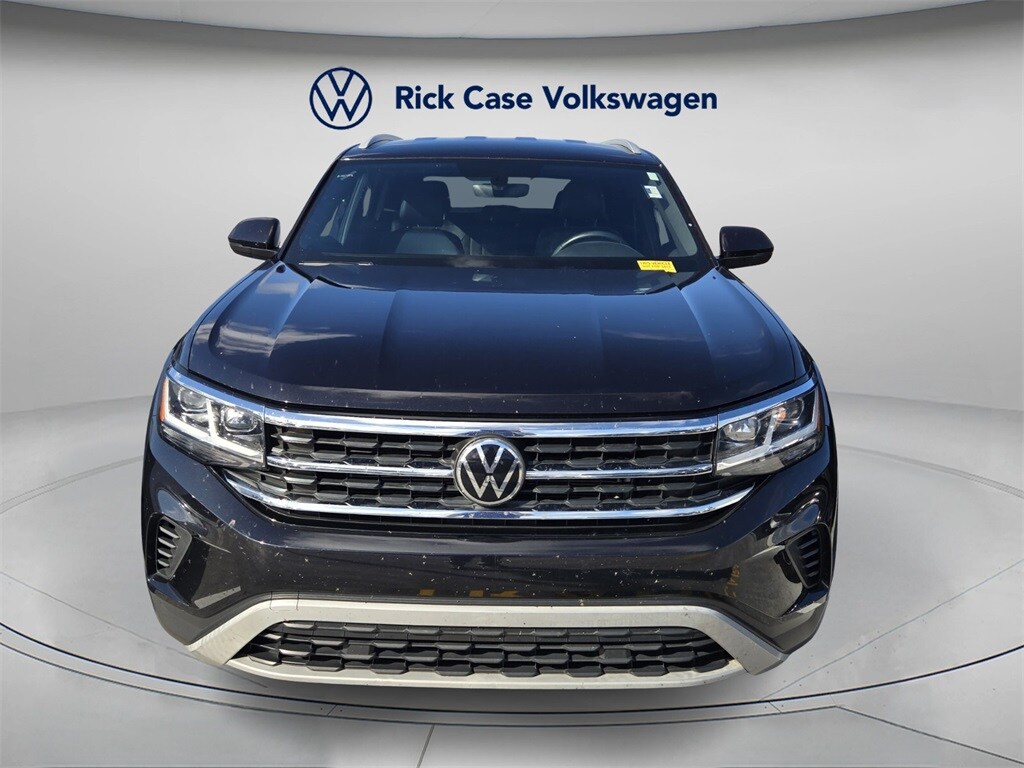 Used 2022 Volkswagen Atlas Cross Sport 2.0T SE SUV