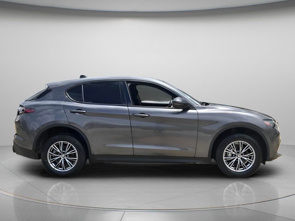 Used 2024 Alfa Romeo Stelvio SUV