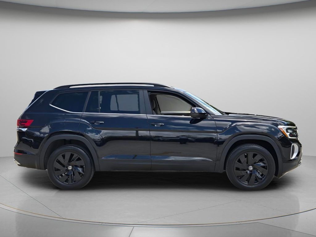 Certified 2024 Volkswagen Atlas 2.0T SE w/Technology SUV