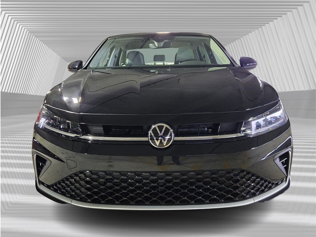2025 Volkswagen Jetta 1.5T SE photo 2