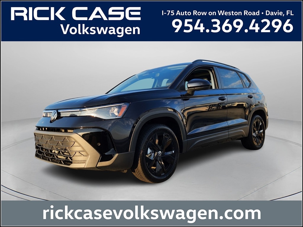 2025 Volkswagen Taos SE Black's photo