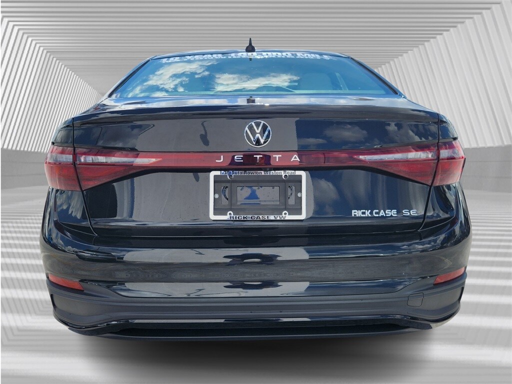 2025 Volkswagen Jetta 1.5T SE photo 3
