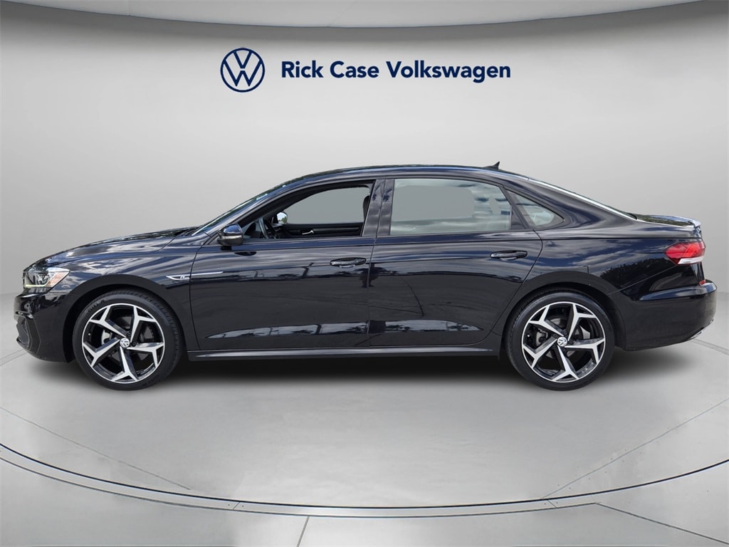 Certified 2021 Volkswagen Passat 2.0T R-Line Sedan