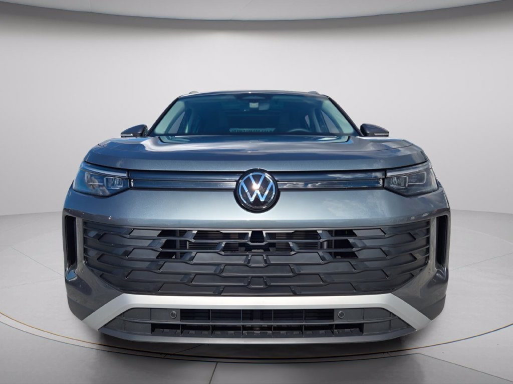 New 2026 Volkswagen Tiguan SE SUV