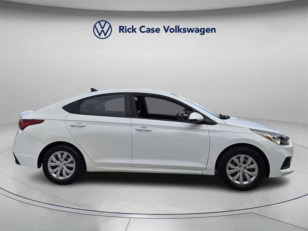 Used 2021 Hyundai Accent SE Sedan