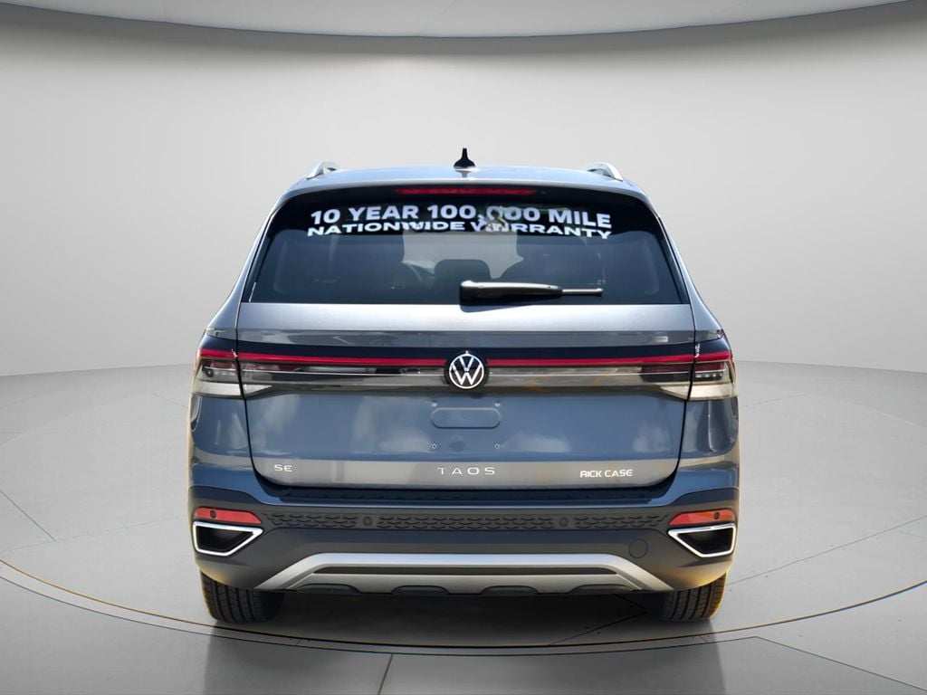 New 2026 Volkswagen Taos 1.5T SE SUV
