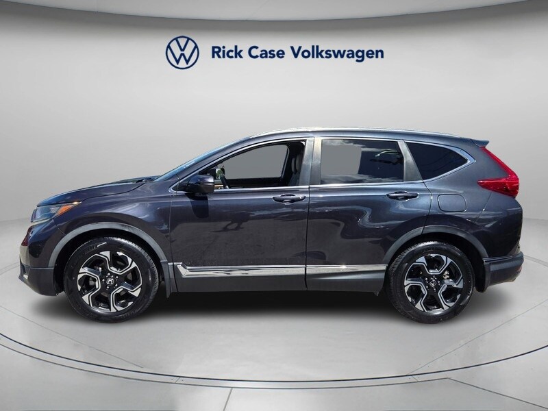 2019 Honda CR-V Touring photo 2