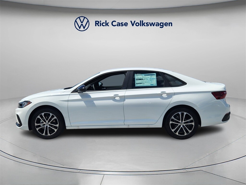 New 2025 Volkswagen Jetta 1.5T Sport Sedan