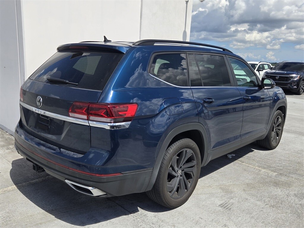 2023 Volkswagen Atlas V6 SE Technology photo 3