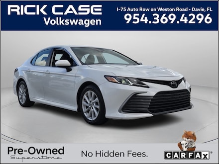 2022 Toyota Camry LE Sedan