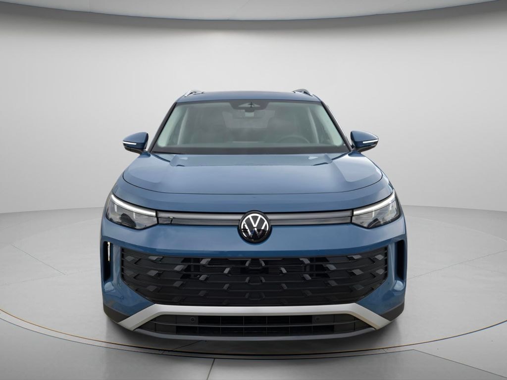 New 2026 Volkswagen Tiguan SE SUV